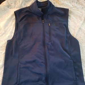 IZOD  Vest